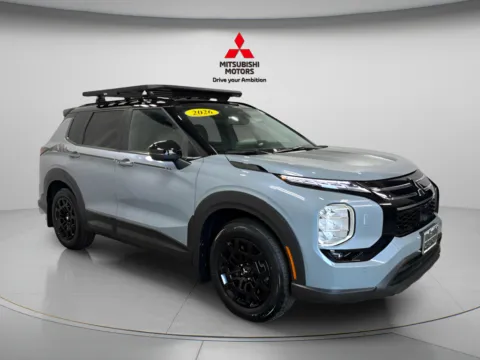 Photos of 2026 Mitsubishi Outlander Trail Edition for sale in Countryside, IL at Countryside Mitsubishi