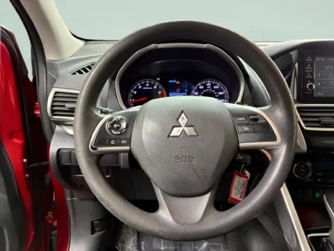 More photos of 2018 Mitsubishi Eclipse Cross ES at Countryside Mitsubishi, IL