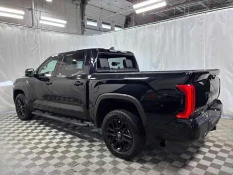 More photos of 2025 Toyota Tundra Limited at Countryside Mitsubishi, IL