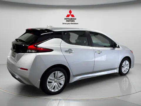 Another view of 2025 Nissan Leaf S for sale in Countryside, IL at Countryside Mitsubishi