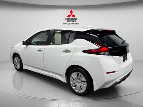 More photos of 2025 Nissan Leaf S at Countryside Mitsubishi, IL