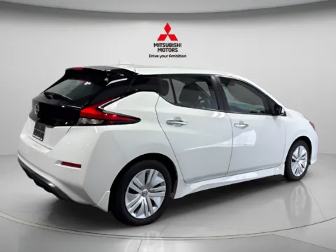Another view of 2025 Nissan Leaf S for sale in Countryside, IL at Countryside Mitsubishi