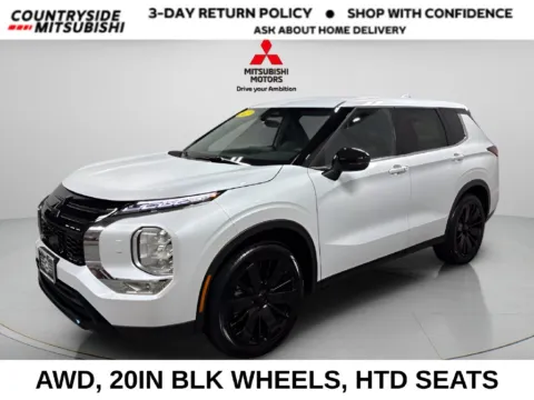 White 2026 Mitsubishi Outlander LE for sale in Countryside, IL