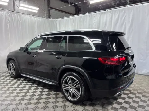 More photos of 2025 Mercedes-Benz GLS 450 at Countryside Mitsubishi, IL