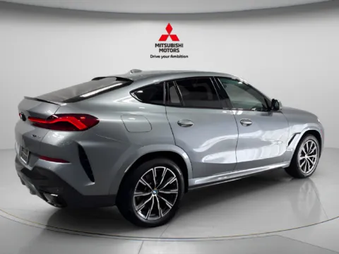 Another view of 2026 BMW X6 xDrive40i for sale in Countryside, IL at Countryside Mitsubishi