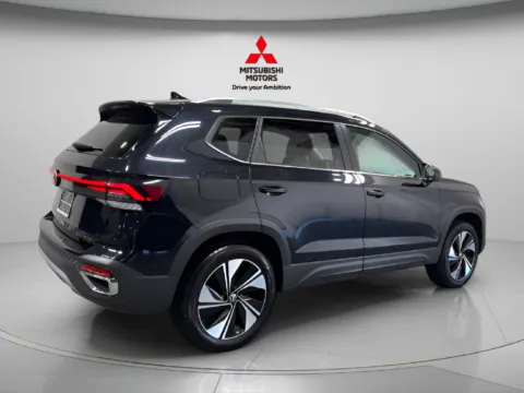 Another view of 2025 Volkswagen Taos 1.5T SE for sale in Countryside, IL at Countryside Mitsubishi