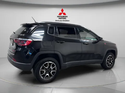 Another view of 2025 Jeep Compass Trailhawk for sale in Countryside, IL at Countryside Mitsubishi
