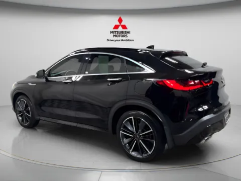 More photos of 2023 INFINITI QX55 LUXE at Countryside Mitsubishi, IL