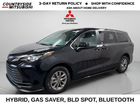 Black 2025 Toyota Sienna LE for sale in Countryside, IL