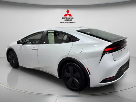 More photos of 2025 Toyota Prius LE at Countryside Mitsubishi, IL