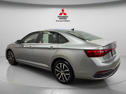 More photos of 2025 Volkswagen Jetta 1.5T SE at Countryside Mitsubishi, IL