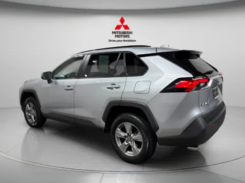 More photos of 2025 Toyota RAV4 Hybrid LE at Countryside Mitsubishi, IL