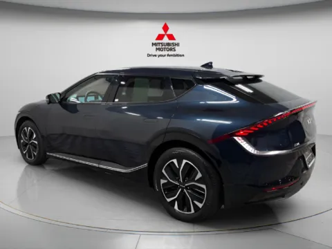 More photos of 2023 Kia EV6 Wind at Countryside Mitsubishi, IL