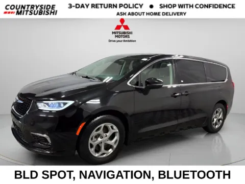 Black 2024 Chrysler Pacifica Limited for sale in Countryside, IL