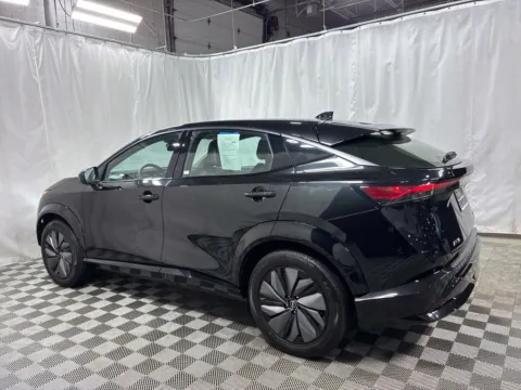 More photos of 2024 Nissan Ariya ENGAGE e-4ORCE at Countryside Mitsubishi, IL
