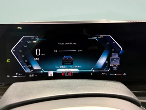 More photos of 2026 BMW X6 xDrive40i at Countryside Mitsubishi, IL