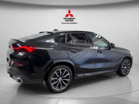 Another view of 2026 BMW X6 xDrive40i for sale in Countryside, IL at Countryside Mitsubishi