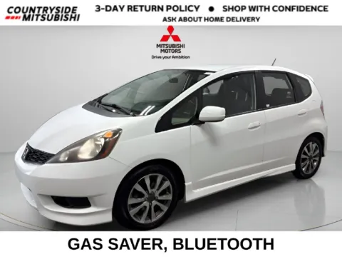 White 2013 Honda Fit Sport for sale in Countryside, IL