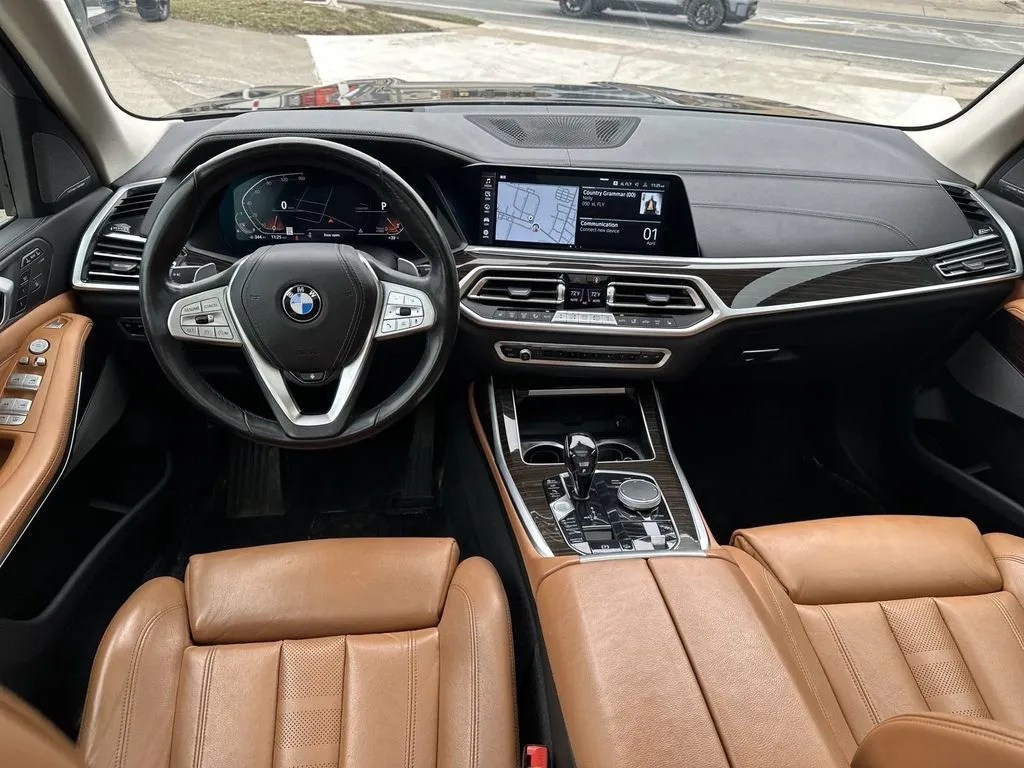 BMW X7 photo 6