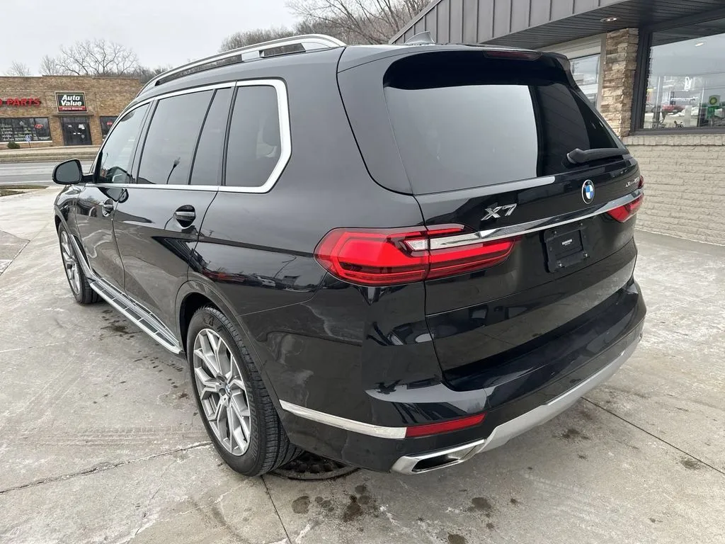 BMW X7 photo 26