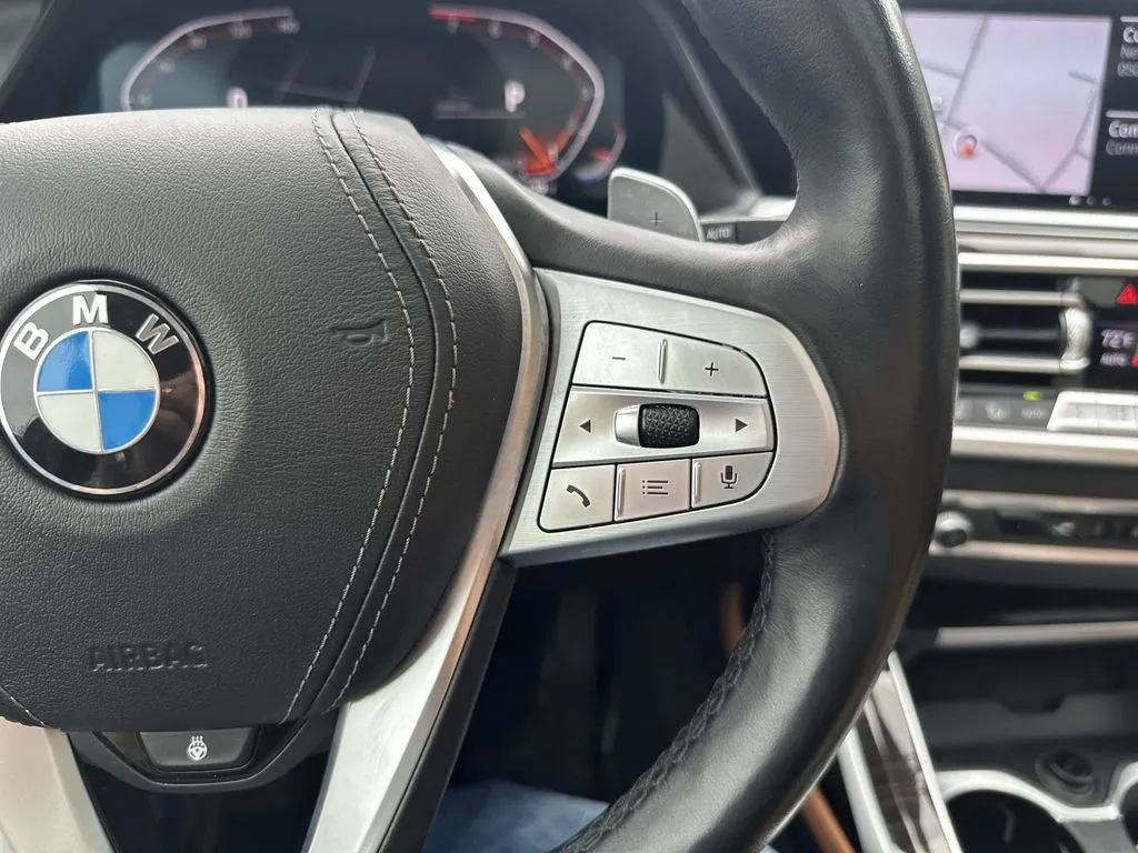 BMW X7 photo 11