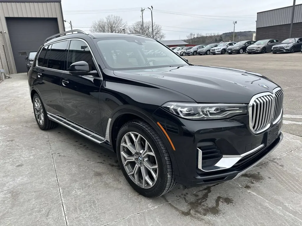 BMW X7 photo 20