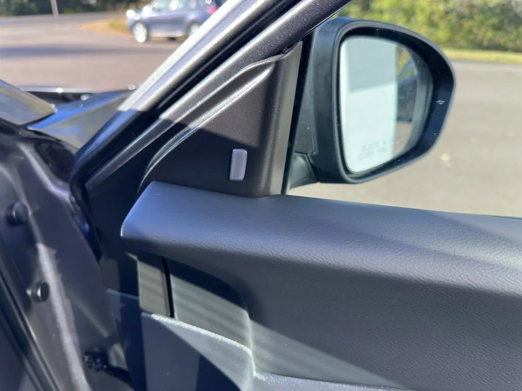 Nissan Sentra photo 23
