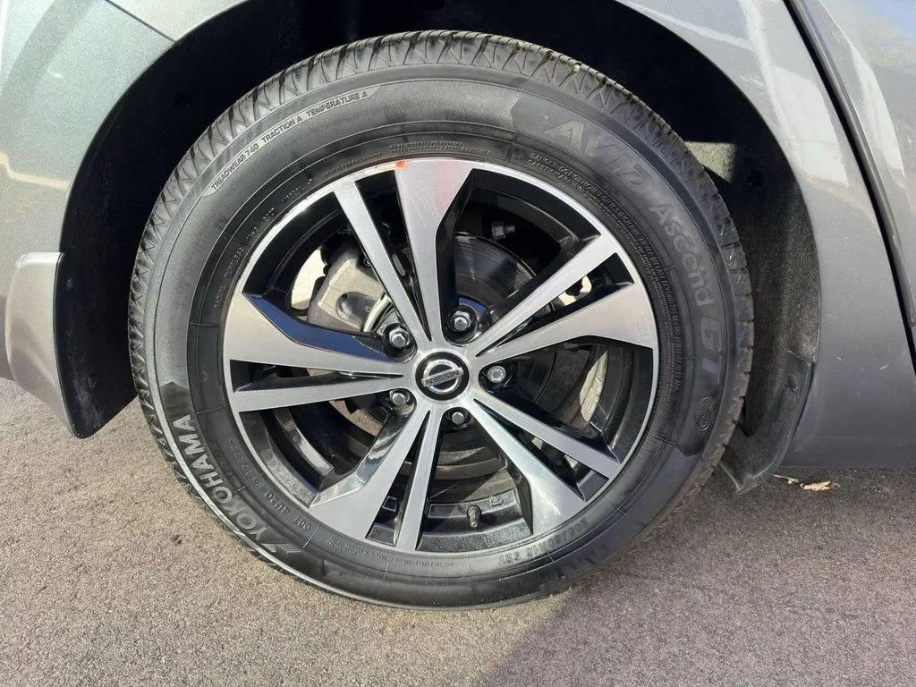 Nissan Sentra photo 6