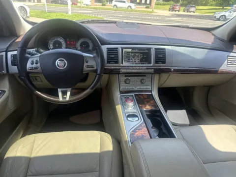 More photos of 2011 Jaguar XF at Somerset Sales and Leasing, WI