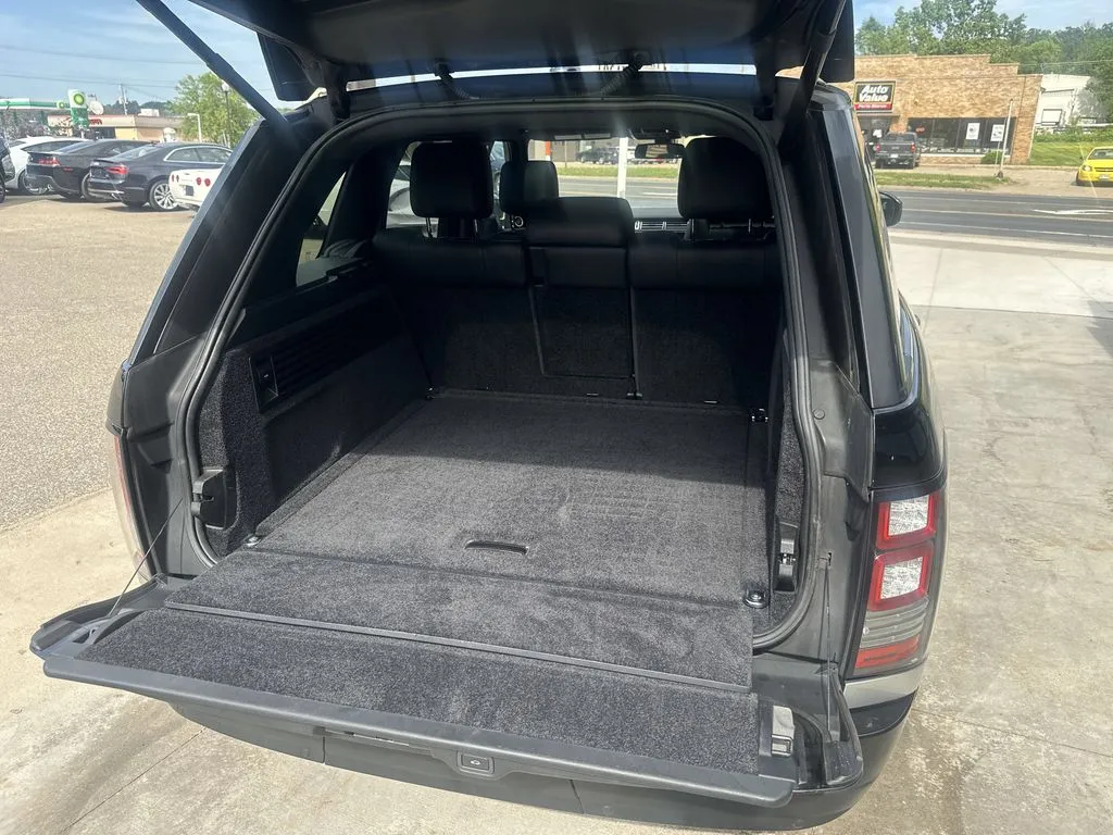 Land Rover Range Rover photo 25