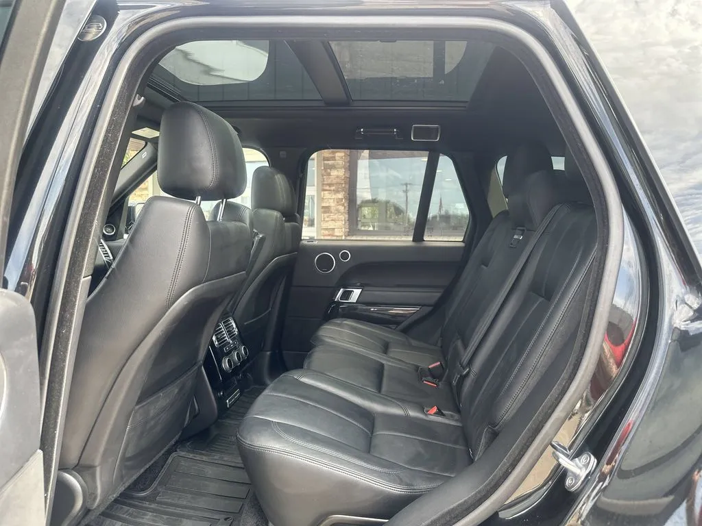 Land Rover Range Rover photo 4