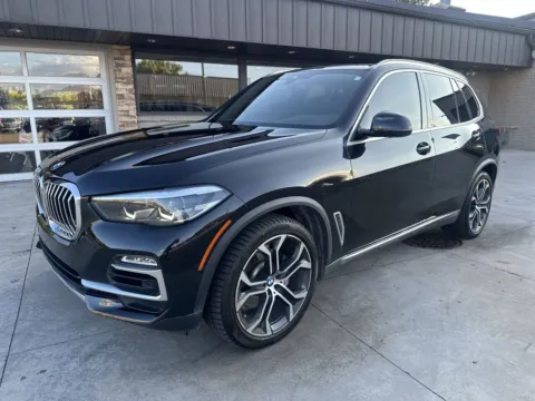 Black 2019 BMW X5 xDrive40i for sale in Somerset, WI
