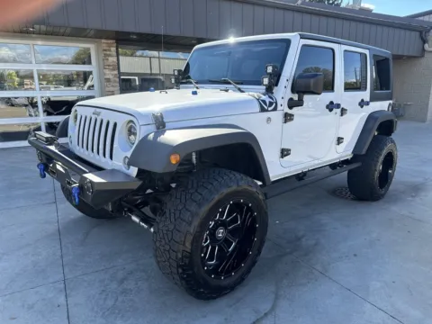 White 2017 Jeep Wrangler Unlimited Sport for sale in Somerset, WI