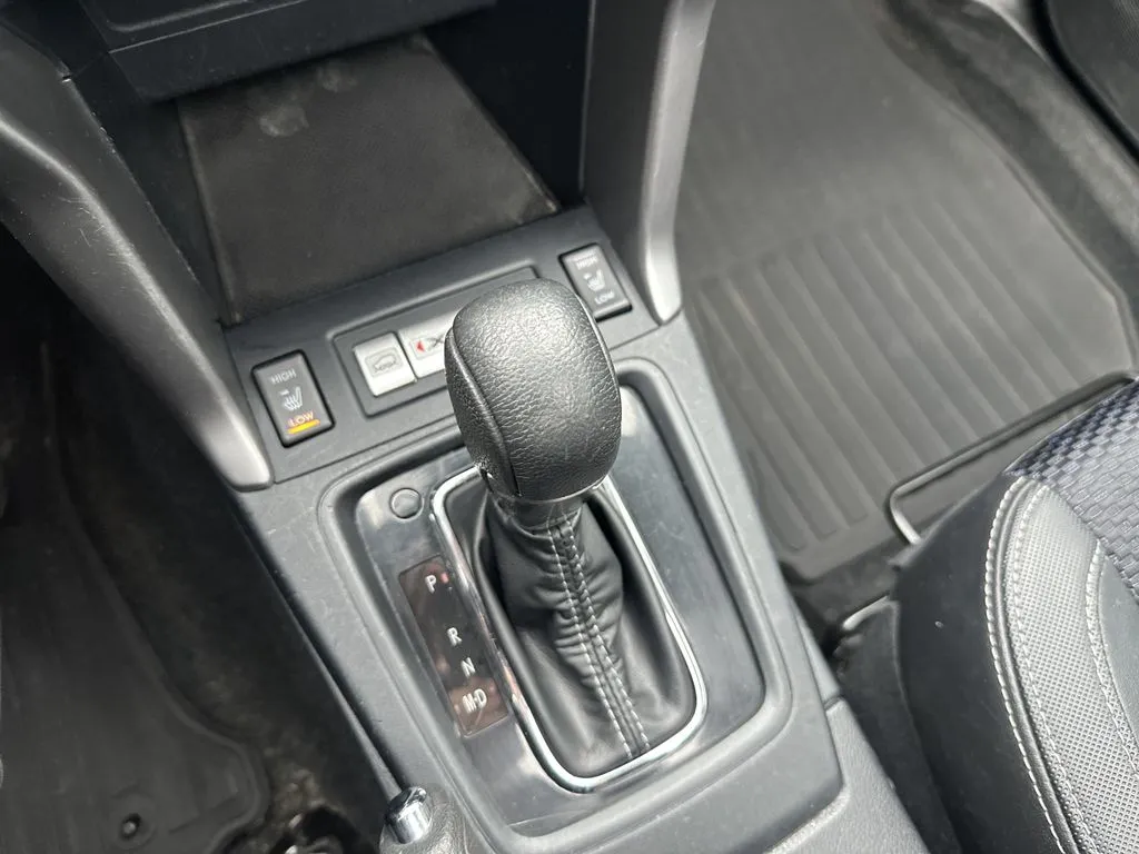Subaru Forester photo 9