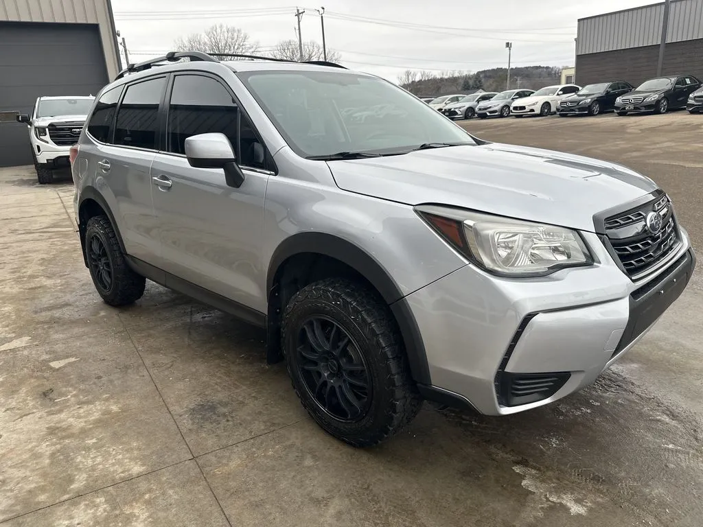 Subaru Forester photo 18