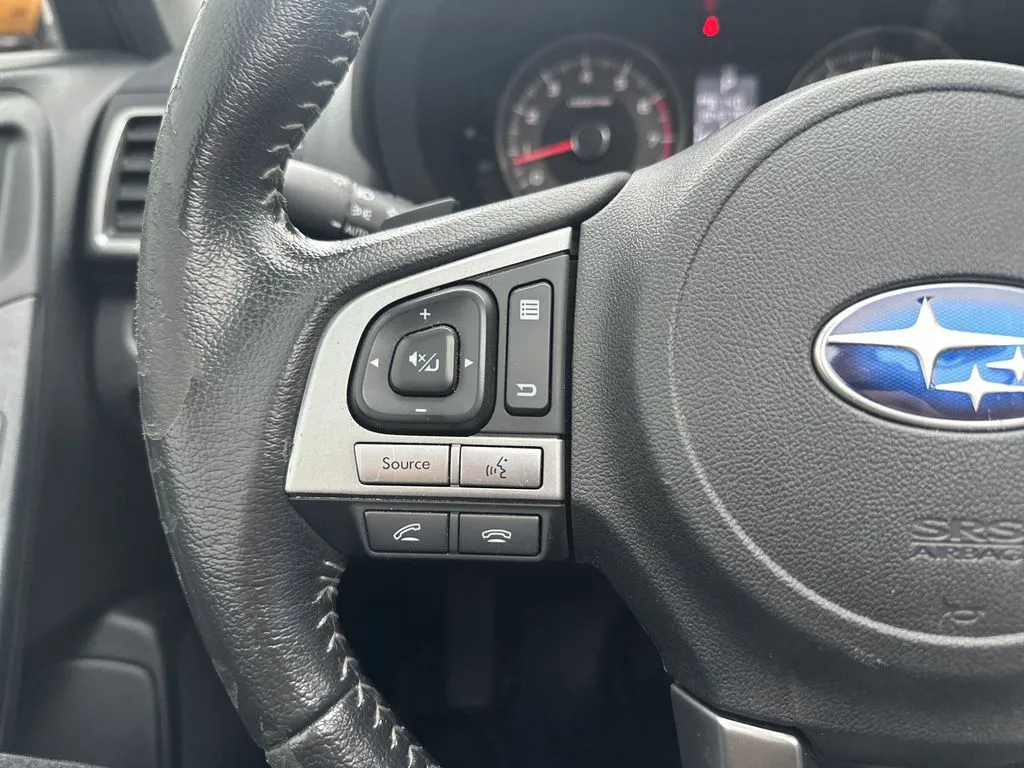 Subaru Forester photo 11