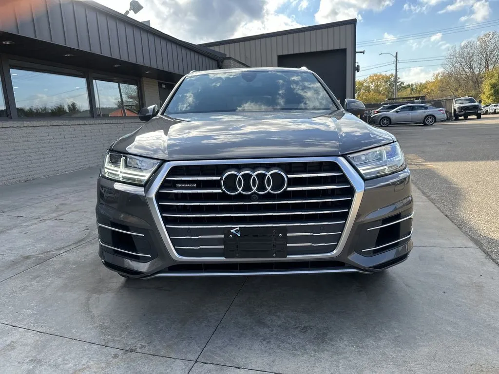 Audi Q7 photo 20