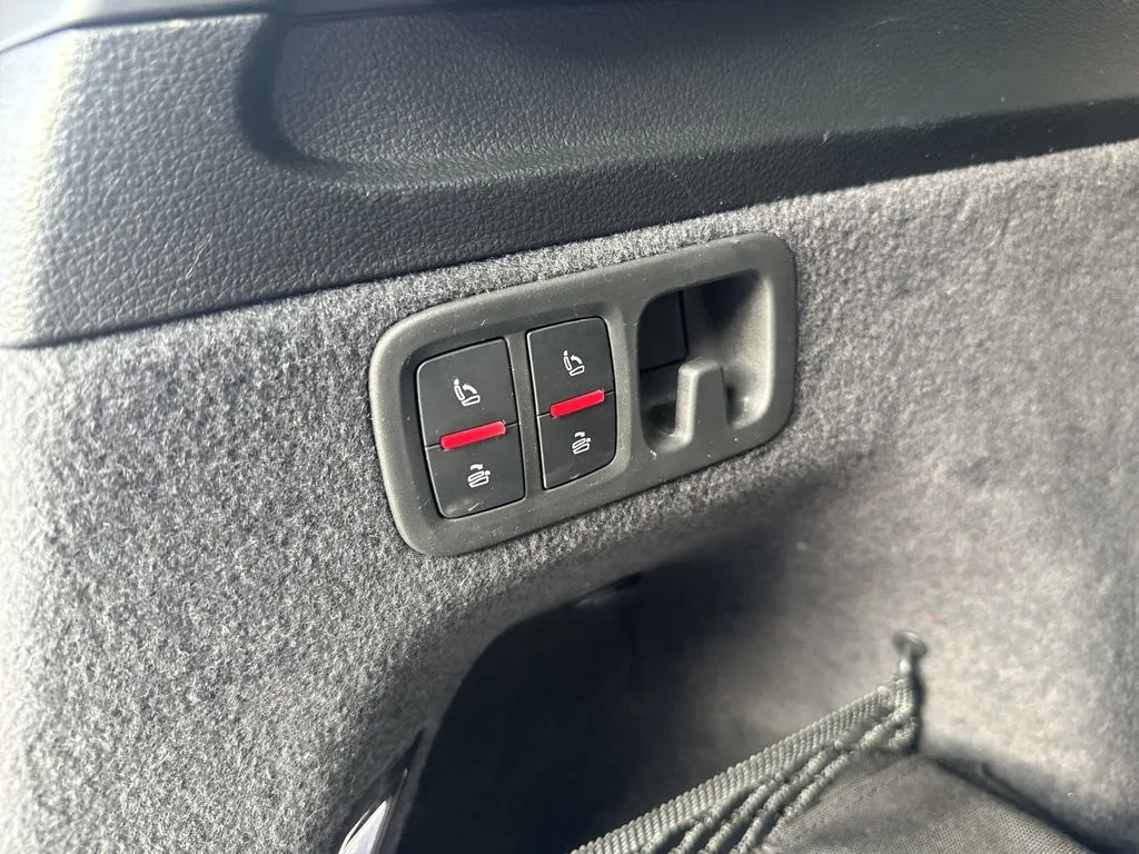 Audi Q7 photo 29
