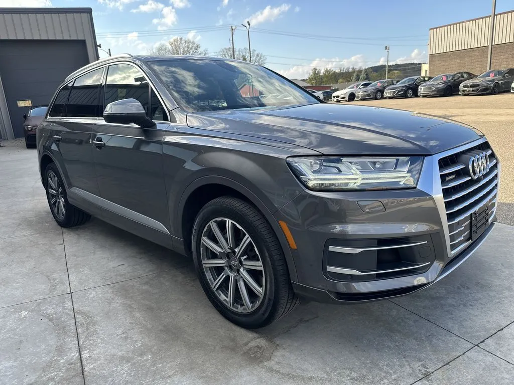 Audi Q7 photo 21