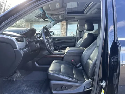 Another view of 2018 GMC Yukon SLT for sale in Somerset, WI at Somerset Sales and Leasing