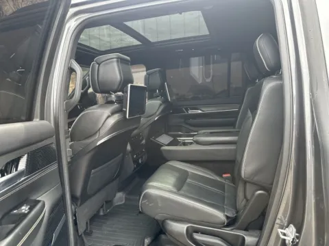 More photos of 2022 Jeep Grand Wagoneer Series II at Somerset Sales and Leasing, WI