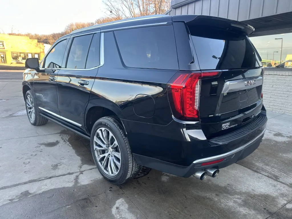 GMC Yukon photo 26