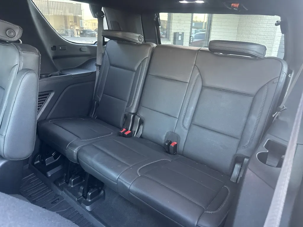 GMC Yukon photo 5