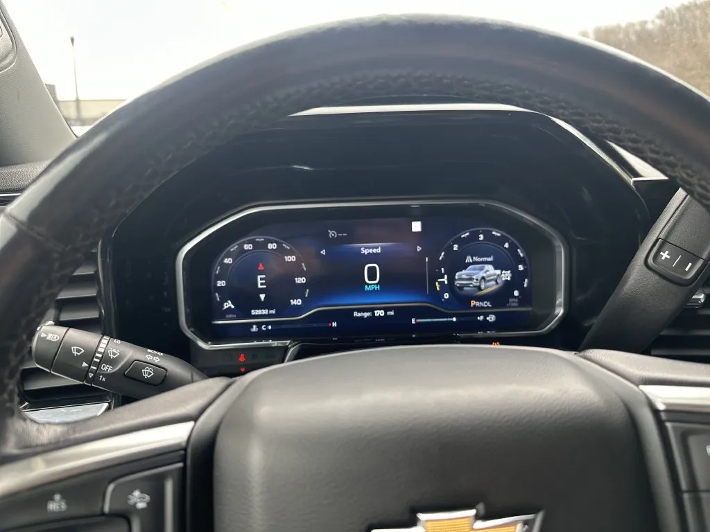 Chevrolet Silverado photo 7