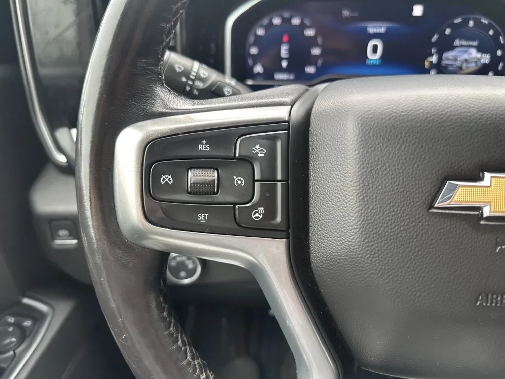 Chevrolet Silverado photo 10