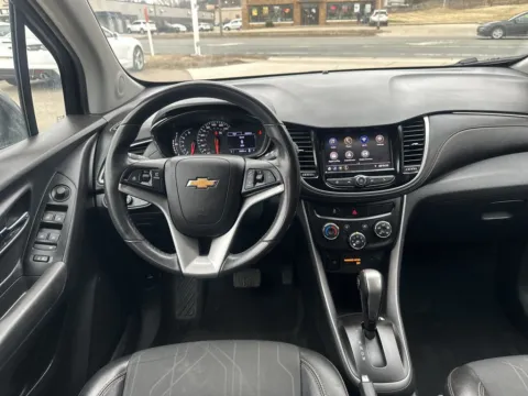More photos of 2020 Chevrolet Trax LT at Somerset Sales and Leasing, WI