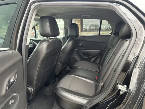 More photos of 2020 Chevrolet Trax LT at Somerset Sales and Leasing, WI