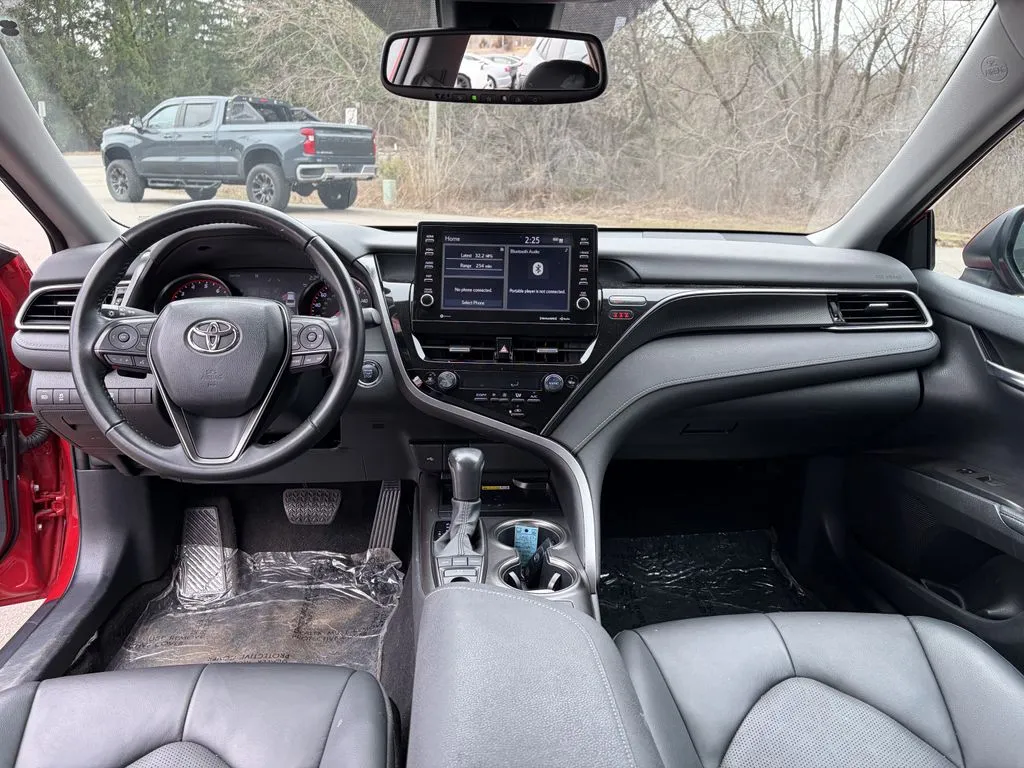 Toyota Camry photo 20