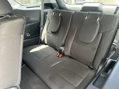 More photos of 2023 Ford Explorer XLT at Somerset Sales and Leasing, WI