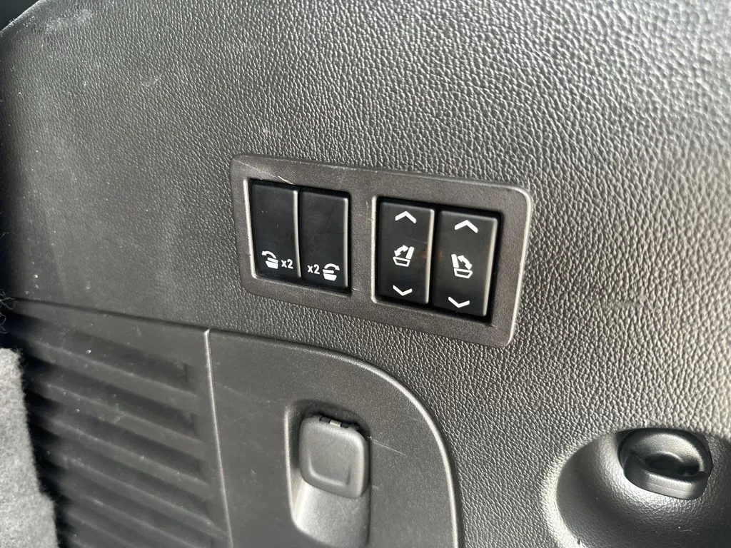 Cadillac Escalade photo 29